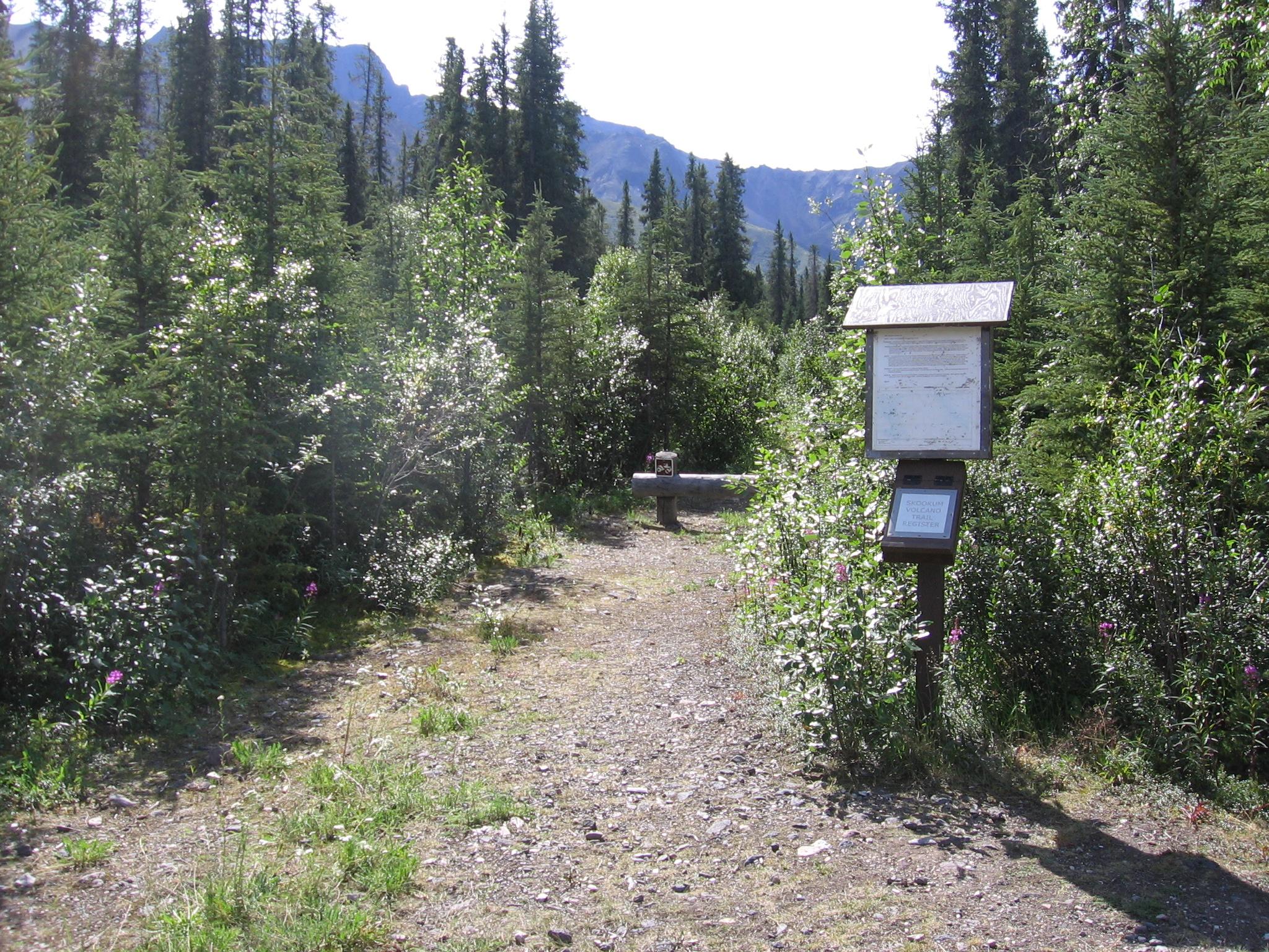 Skookum Volcano Trailhead